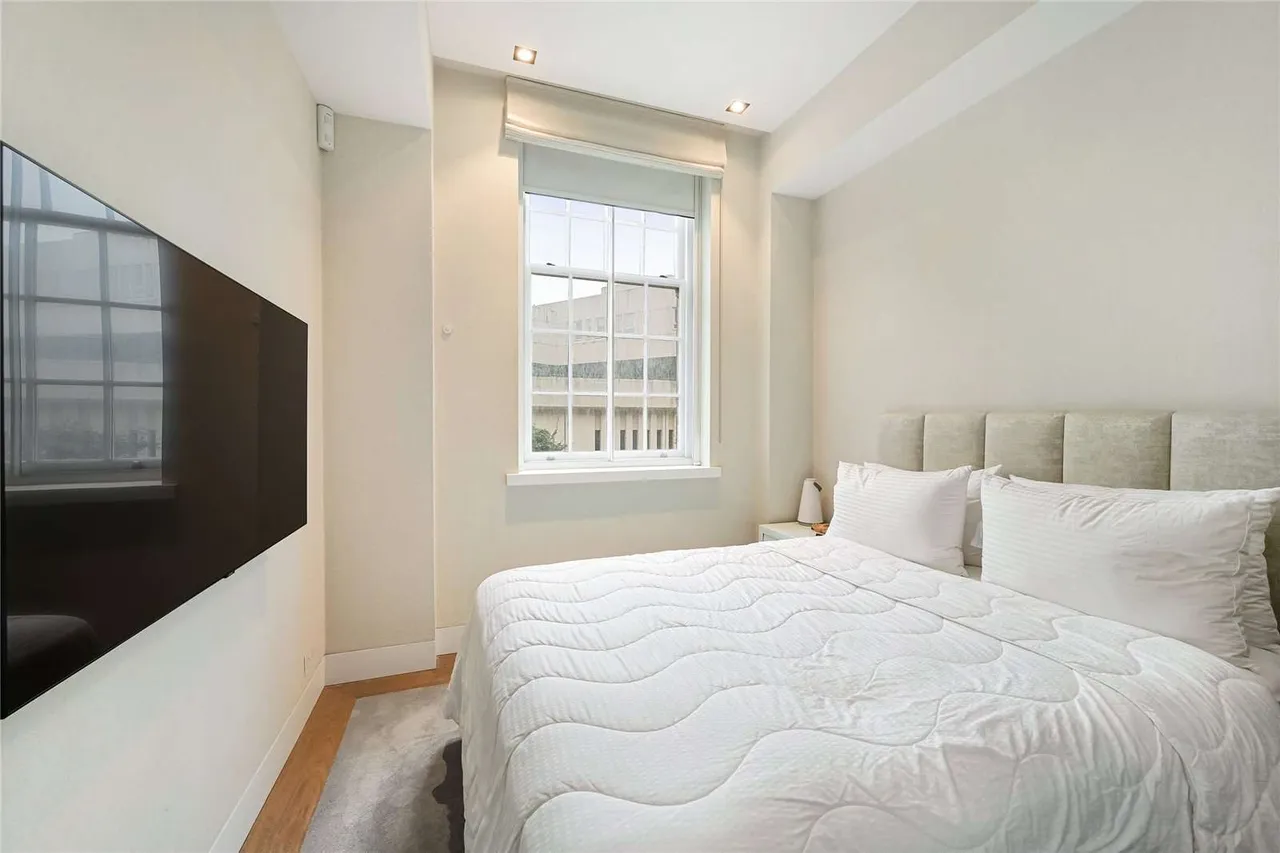 Buckingham Gate, St. James's, London, SW1E 6LB, photo 9
