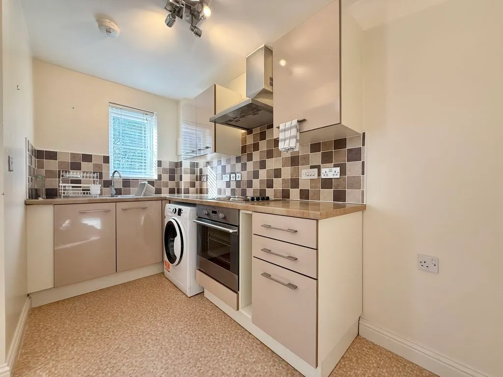 Monarch Way, Leighton Buzzard LU7 1FW, photo 3