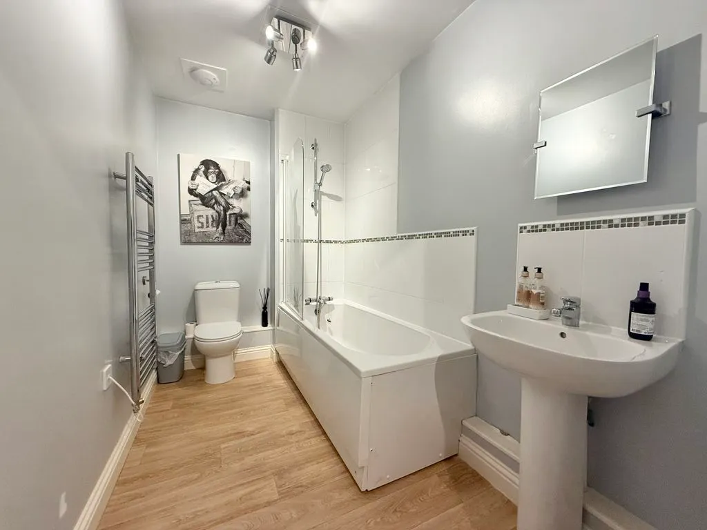 Monarch Way, Leighton Buzzard LU7 1FW, photo 4