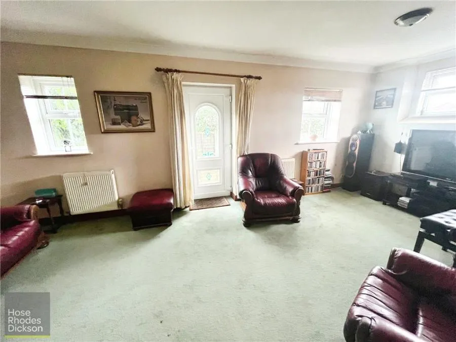 Horsebridge Hill, Newport, PO30, photo 3