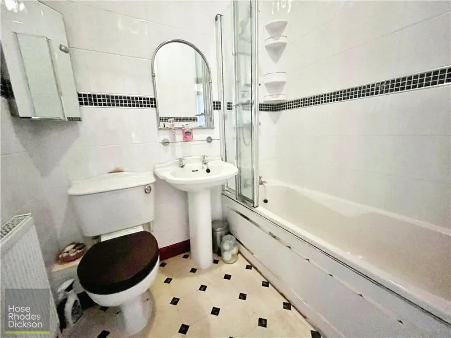 Horsebridge Hill, Newport, PO30, photo 11