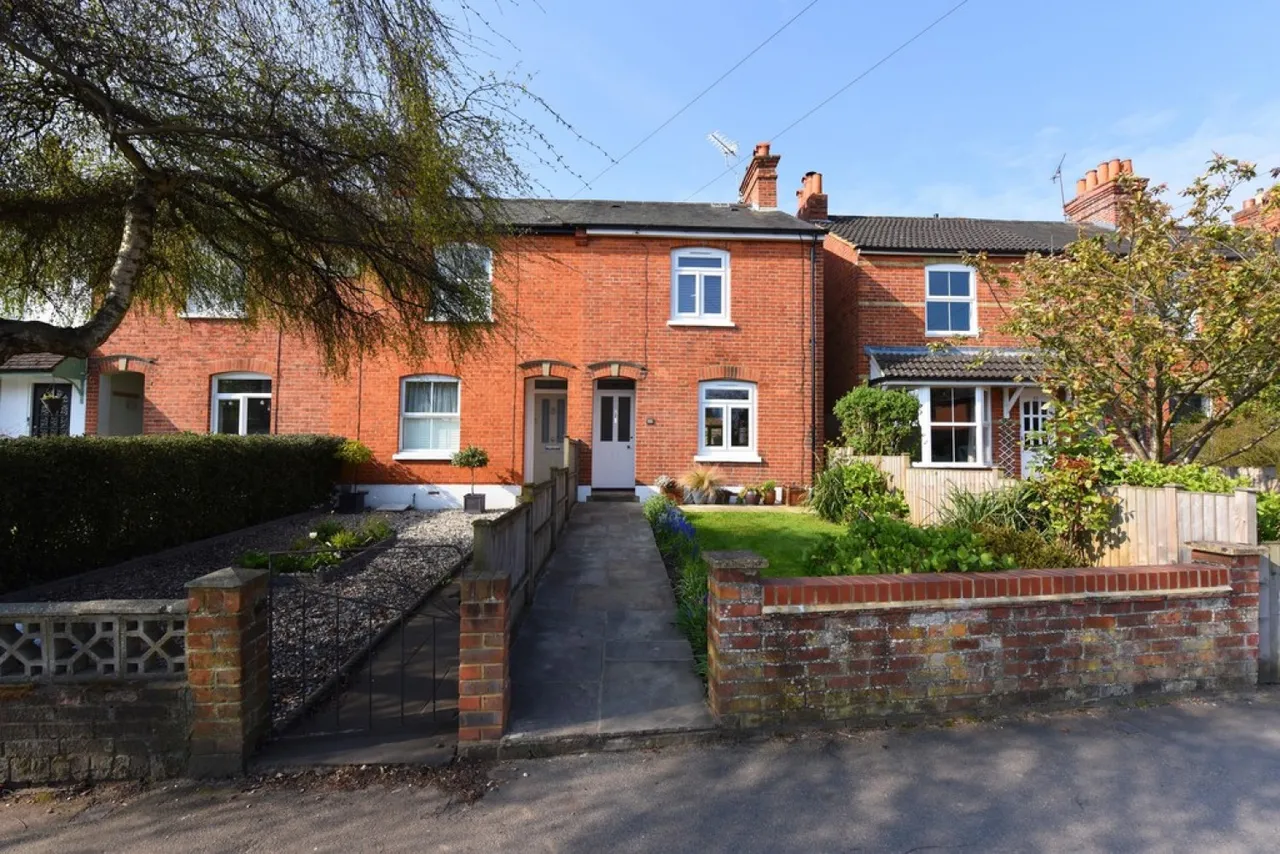 Easthampstead Road, Wokingham, photo 12