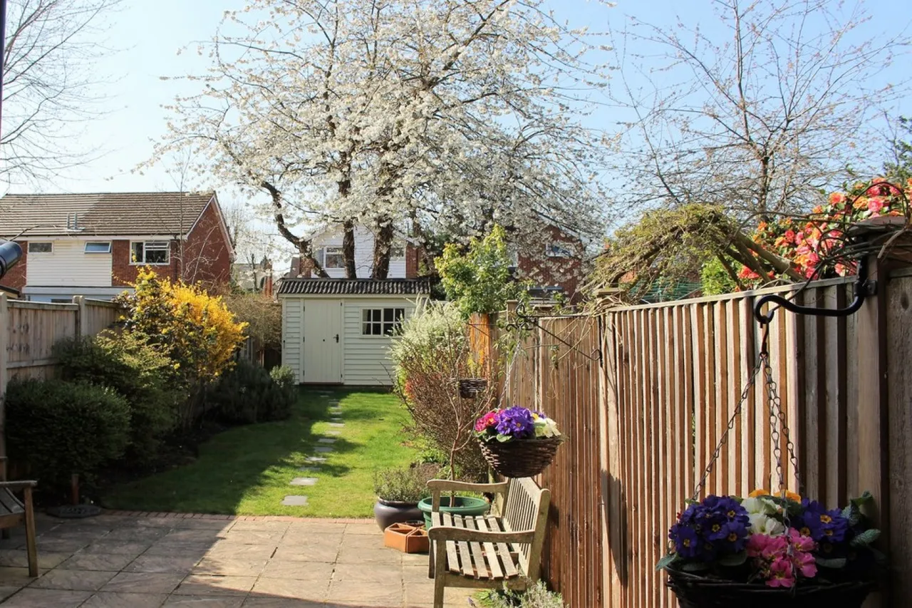 Easthampstead Road, Wokingham, photo 11
