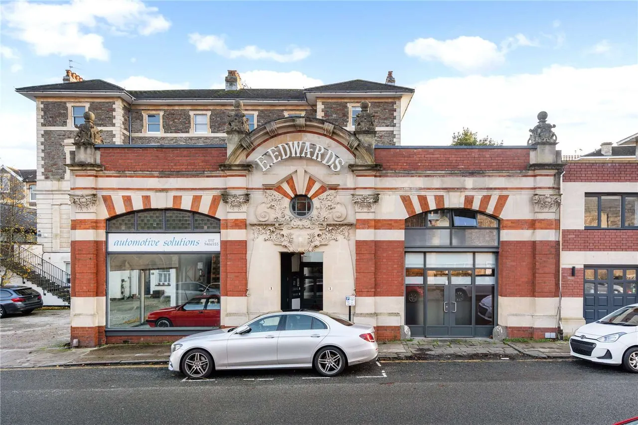 2 bed house for sale — Alma Vale Road, Clifton, Bristol, BS8 2HN
