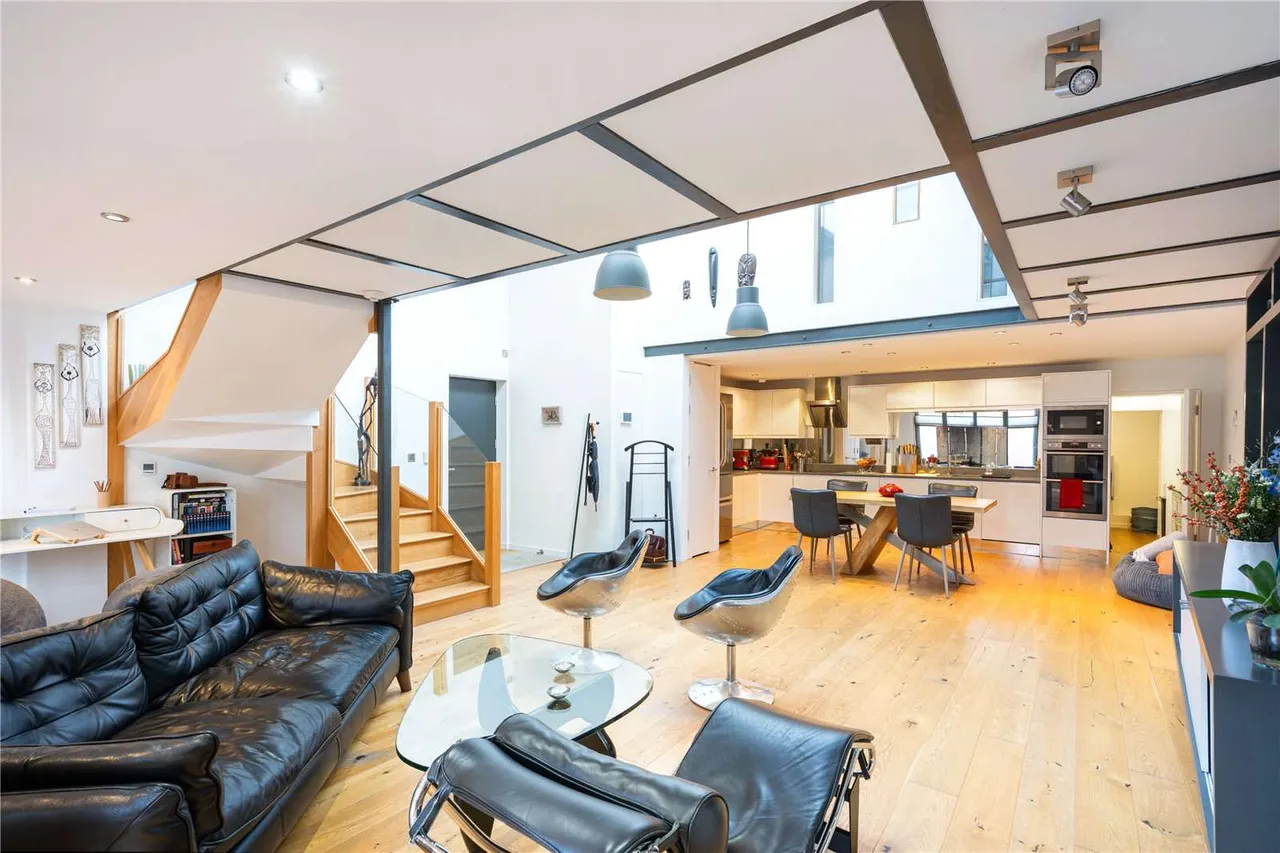 Alma Vale Road, Clifton, Bristol, BS8 2HN, photo 4