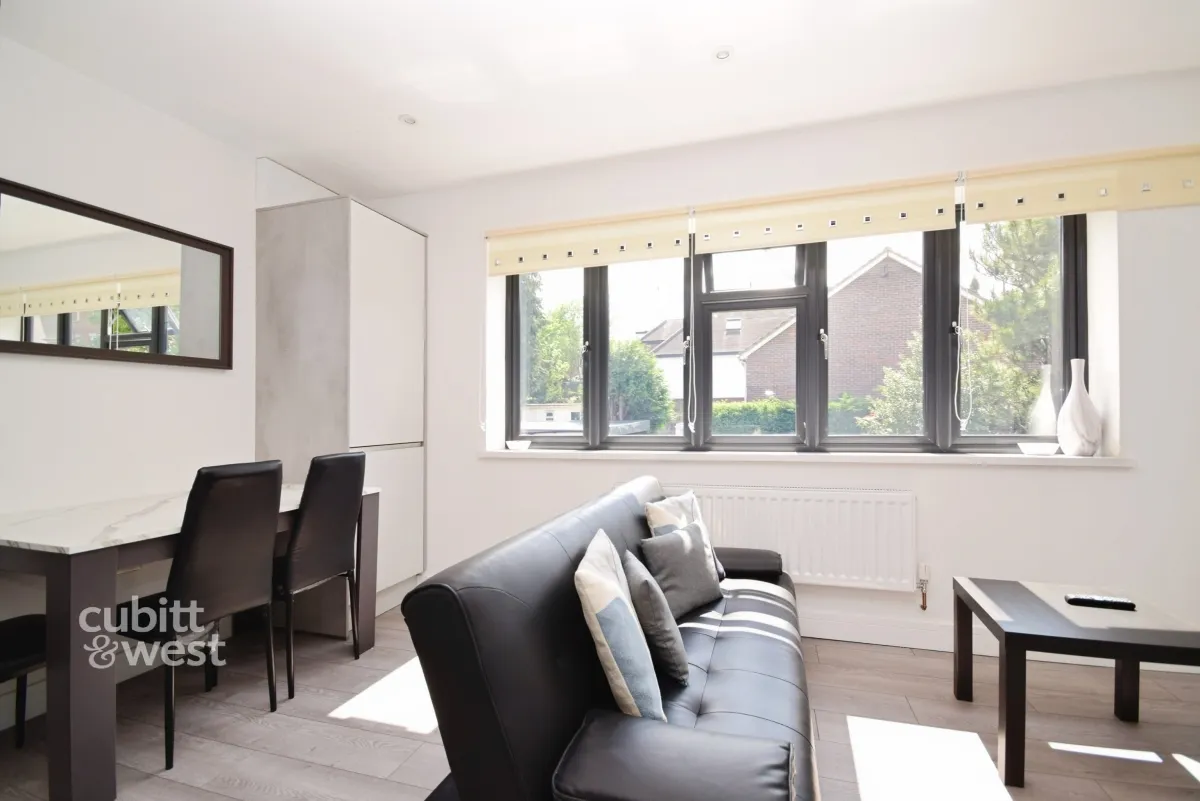 Banstead Road, Purley, CR8, photo 9