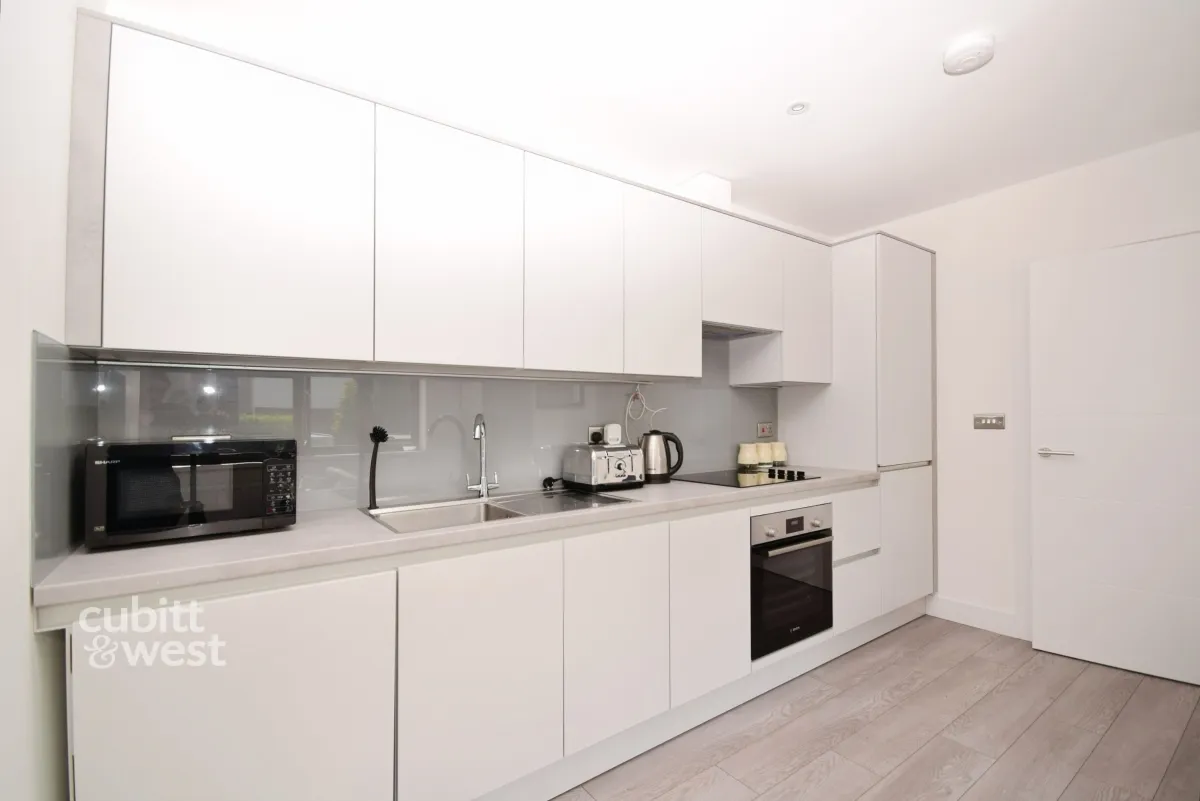Banstead Road, Purley, CR8, photo 4