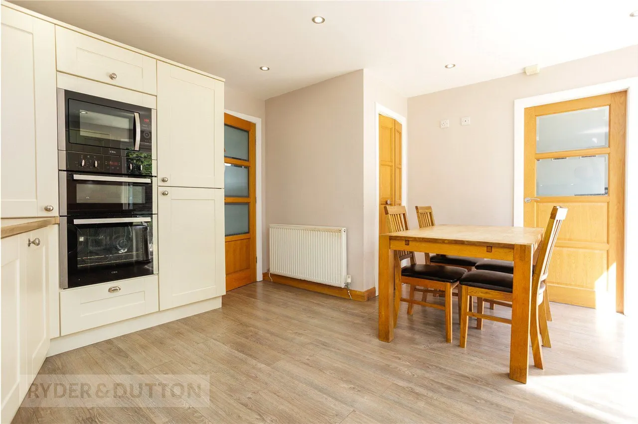 Grovewood Close, Ashton-under-Lyne, OL7, photo 8