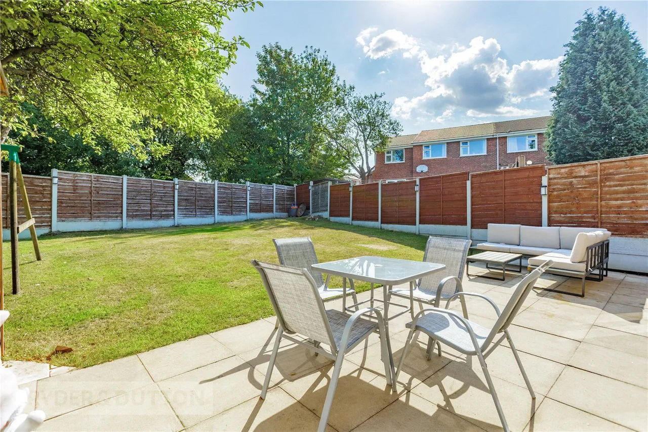 Grovewood Close, Ashton-under-Lyne, OL7, photo 13