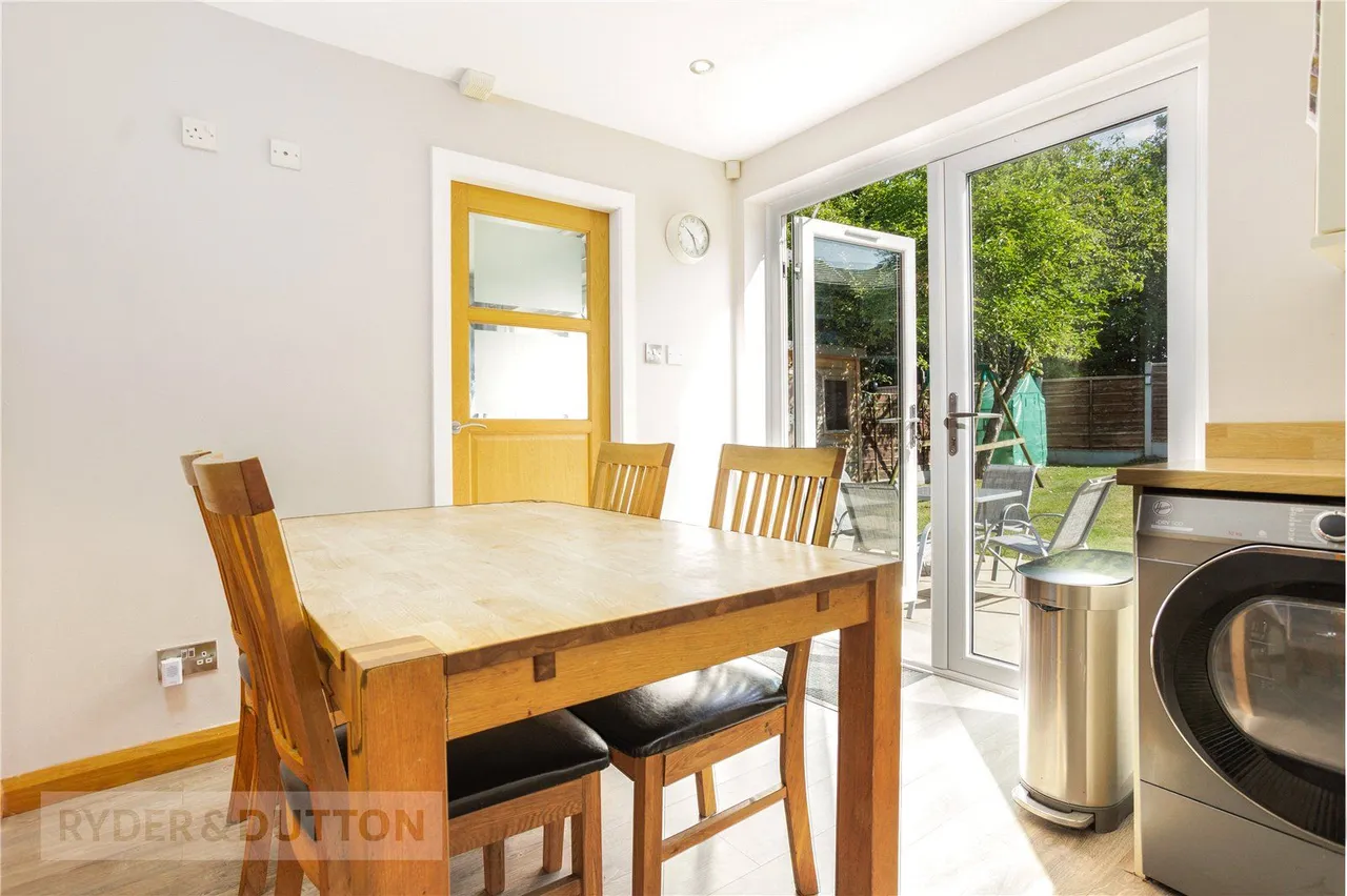 Grovewood Close, Ashton-under-Lyne, OL7, photo 9
