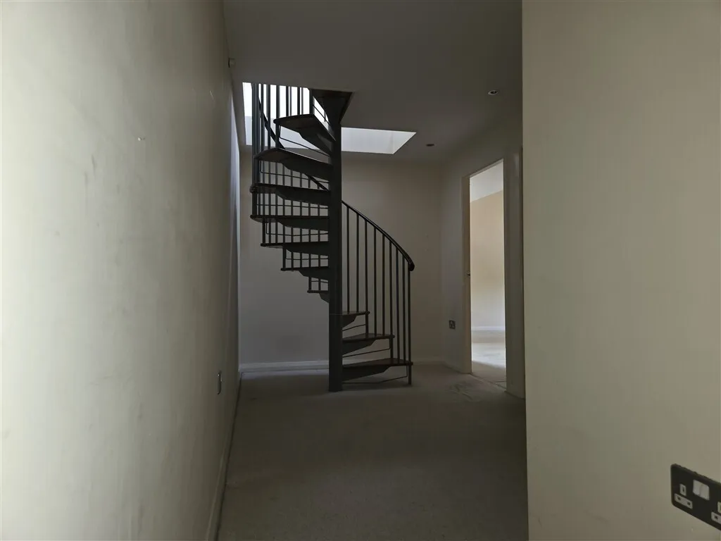 Canal Road, Riddlesden, BD20, photo 13