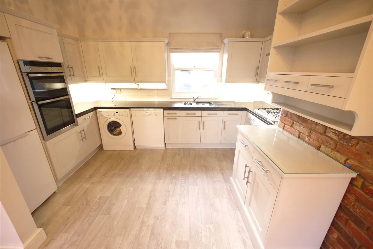 Thorndon Hall, Thorndon Park, Ingrave, Brentwood, CM13, photo 9