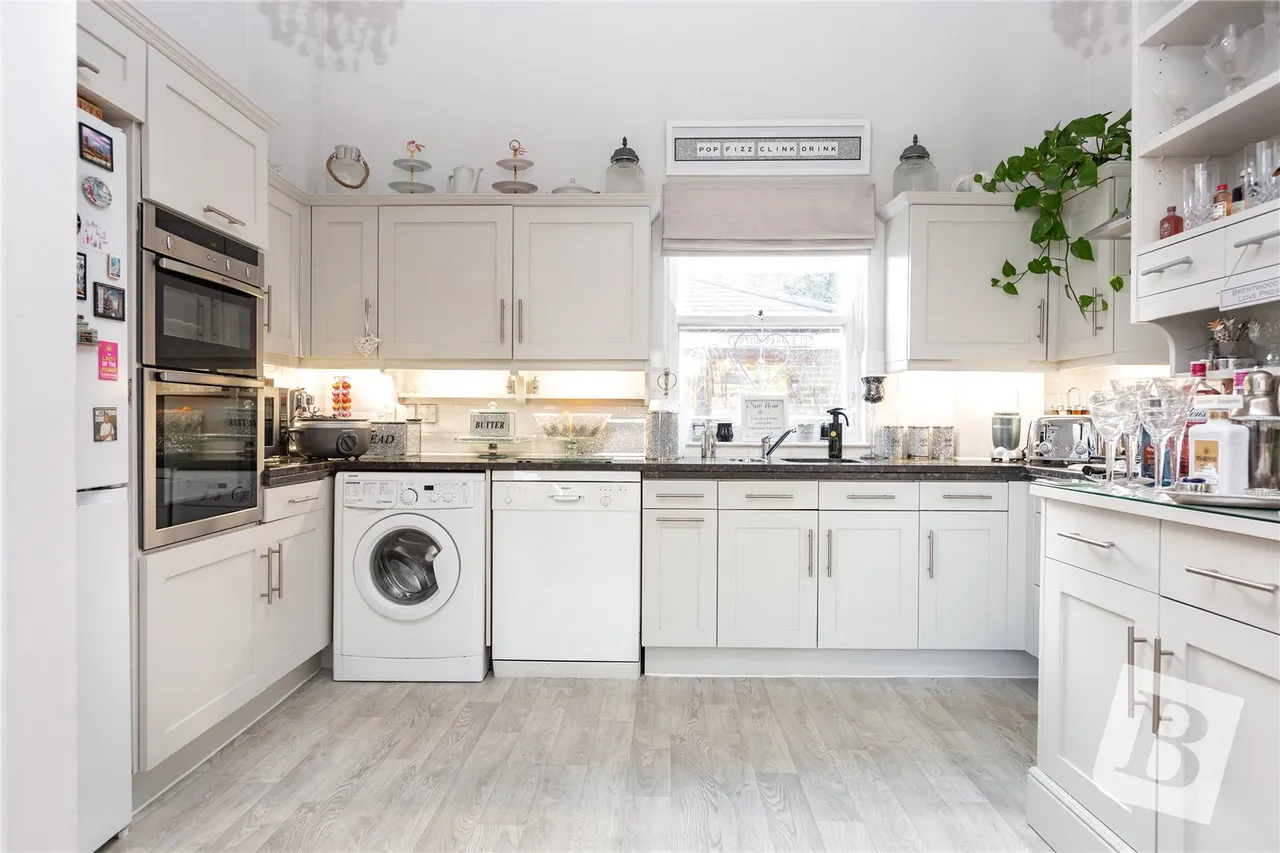 Thorndon Hall, Thorndon Park, Ingrave, Brentwood, CM13, photo 10
