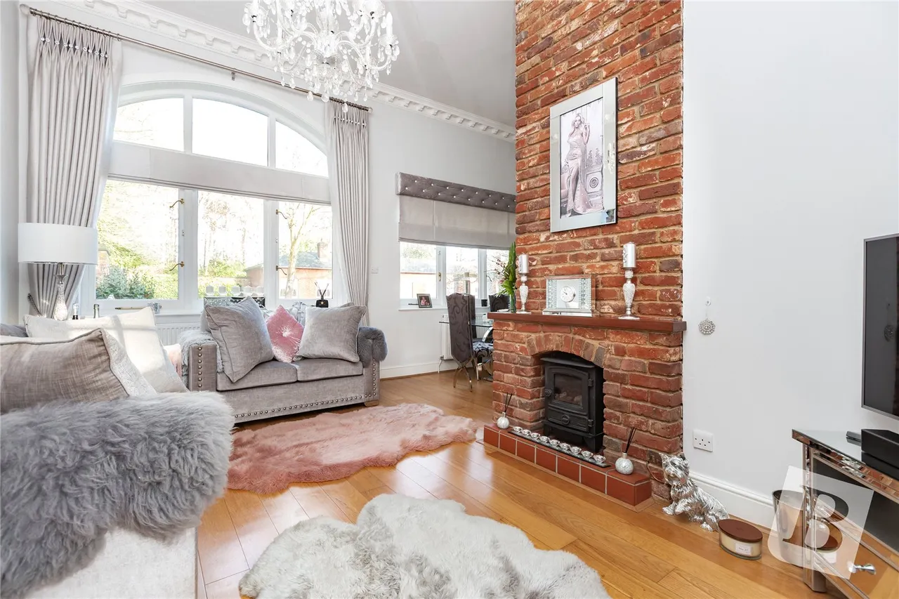 Thorndon Hall, Thorndon Park, Ingrave, Brentwood, CM13, photo 7