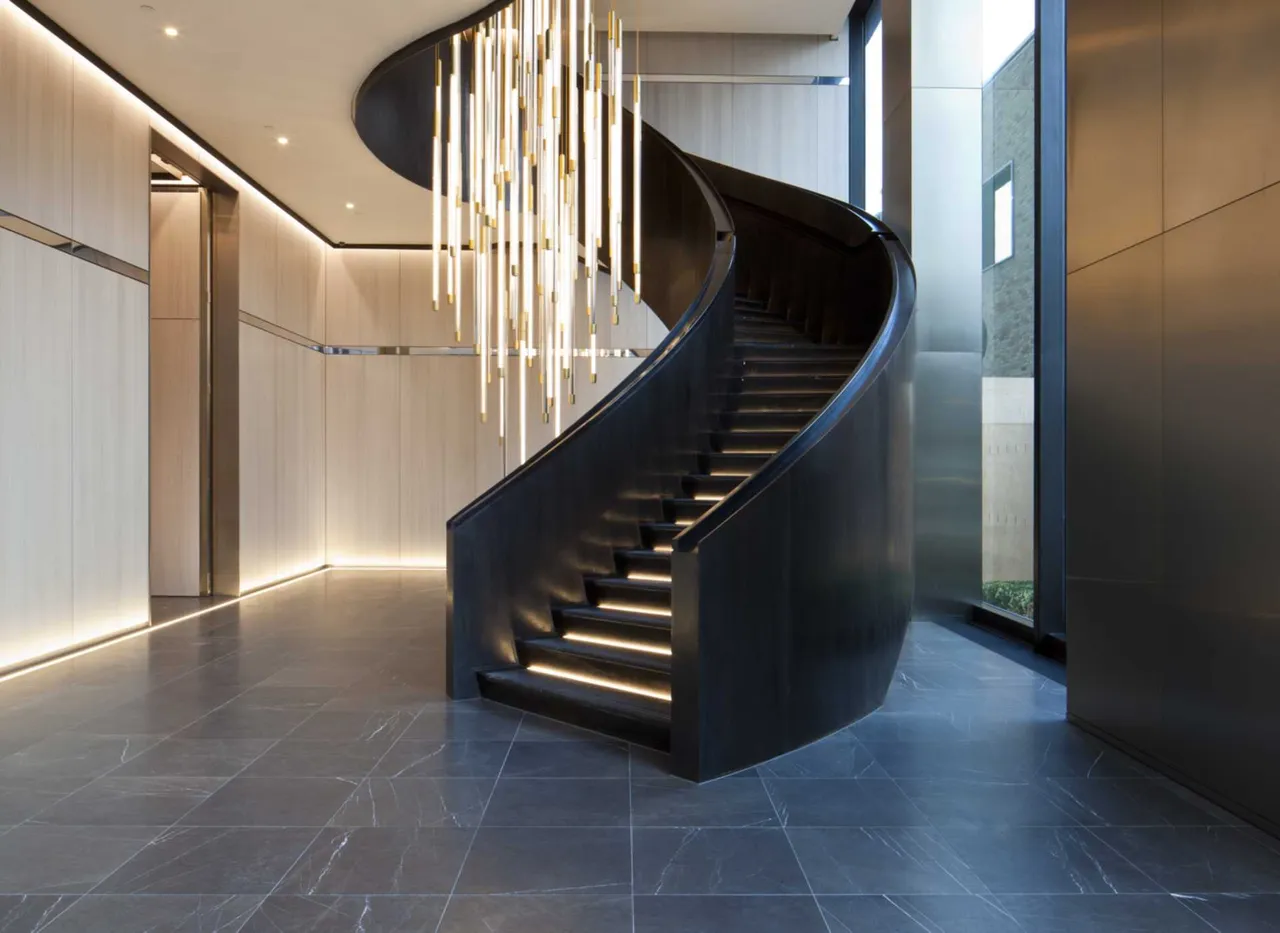 London, EC2A, photo 7