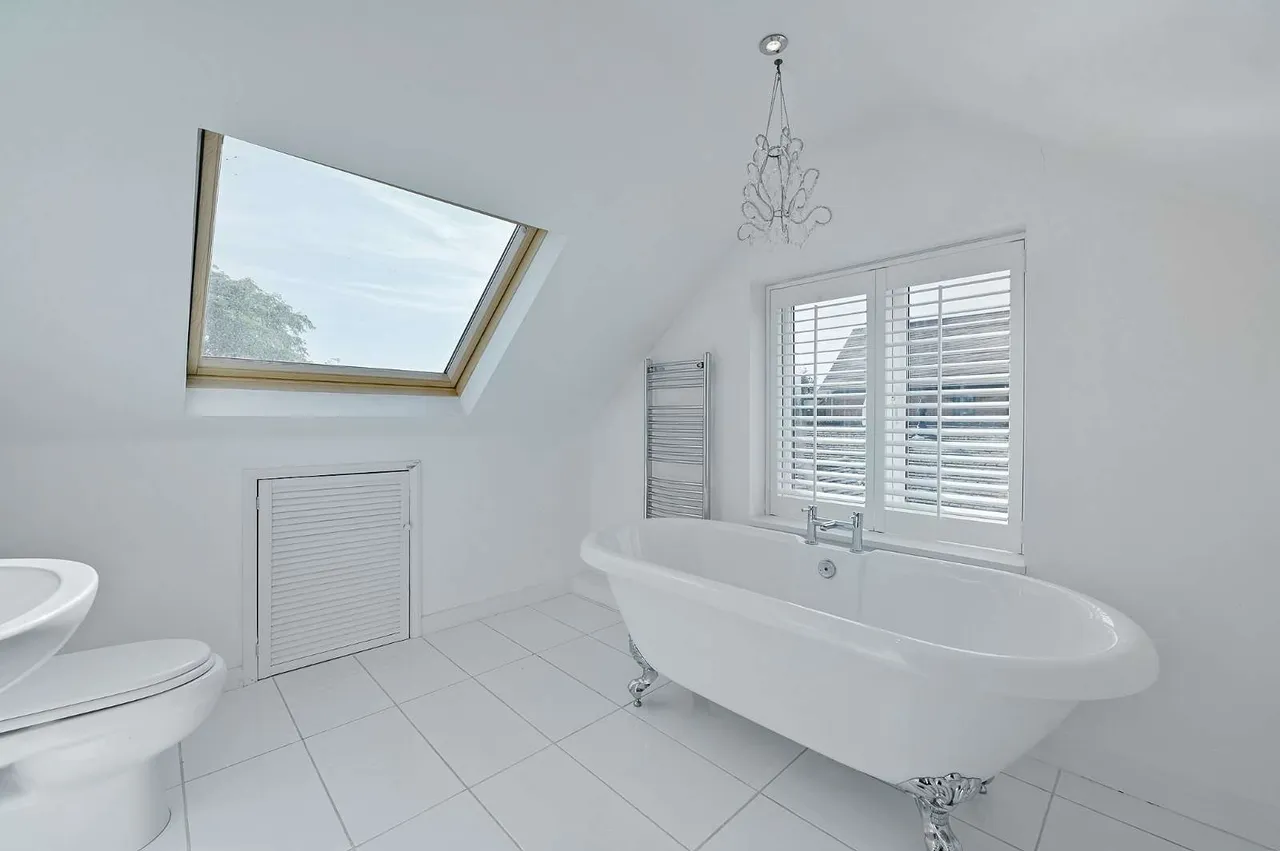 Fifield Road, Fifield, SL6, photo 15