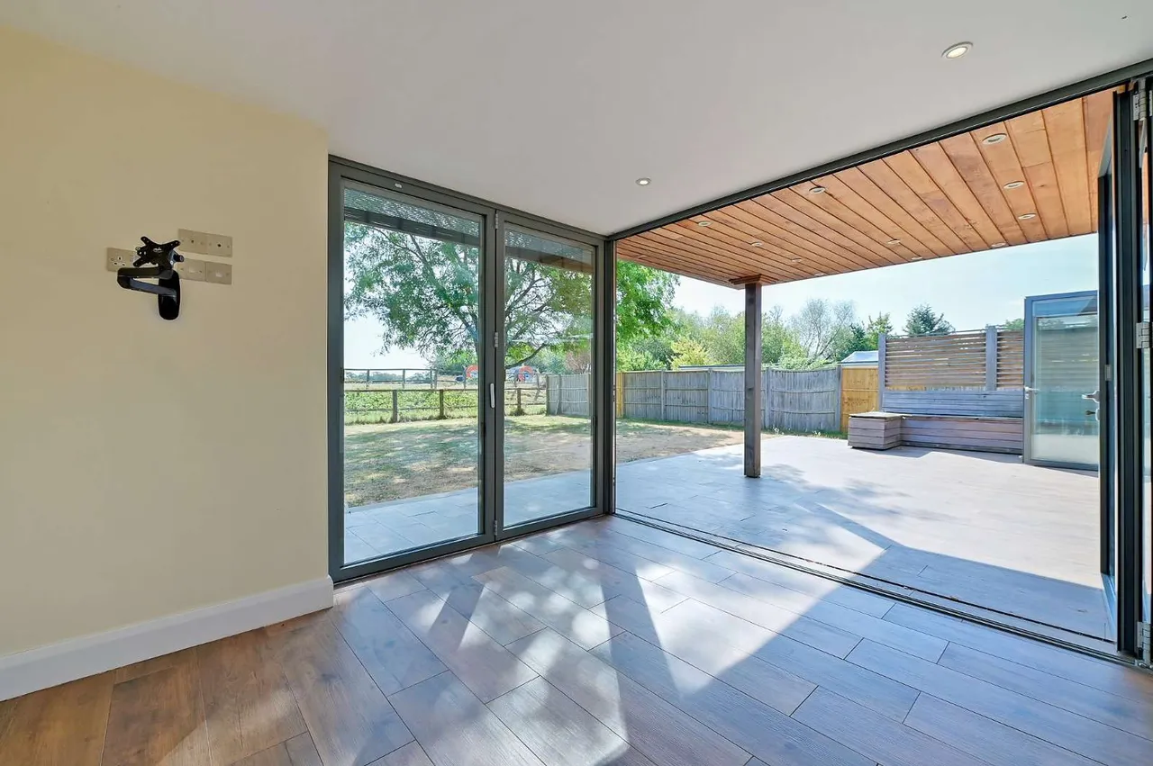Fifield Road, Fifield, SL6, photo 6