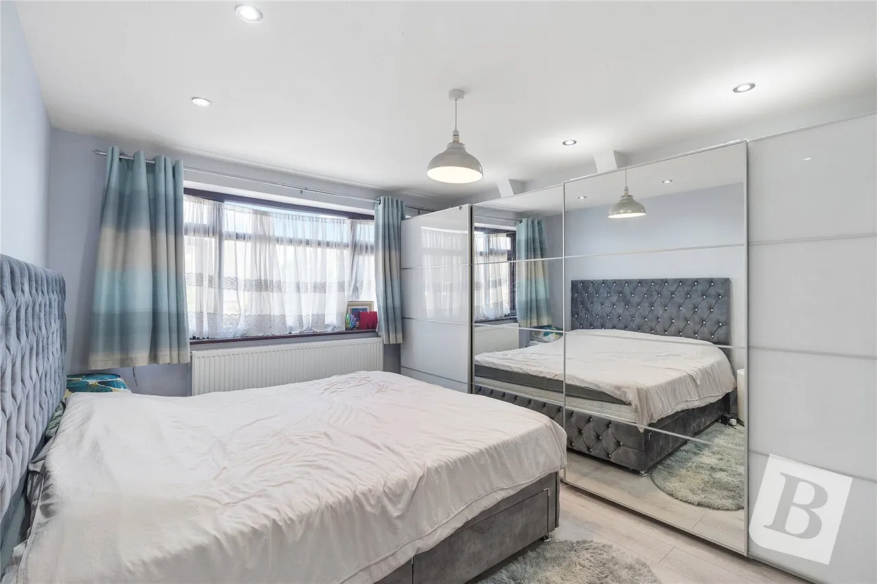 Epping Close, Romford, RM7, photo 8