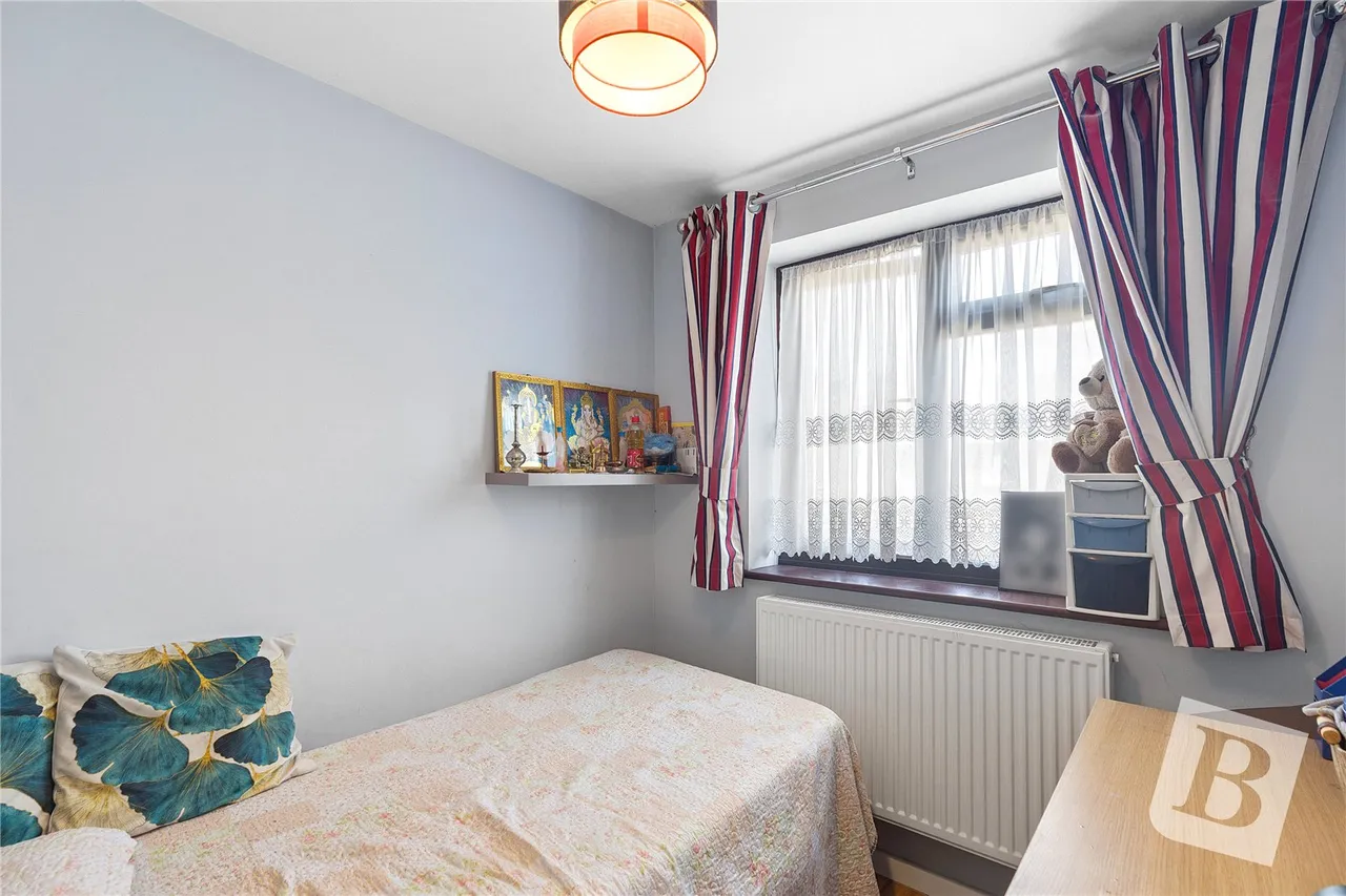 Epping Close, Romford, RM7, photo 10