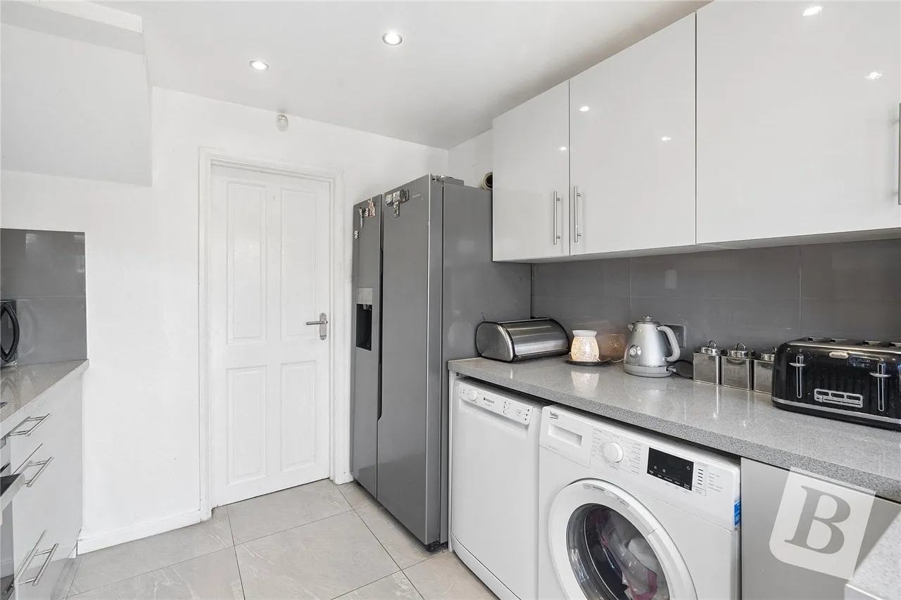 Epping Close, Romford, RM7, photo 4