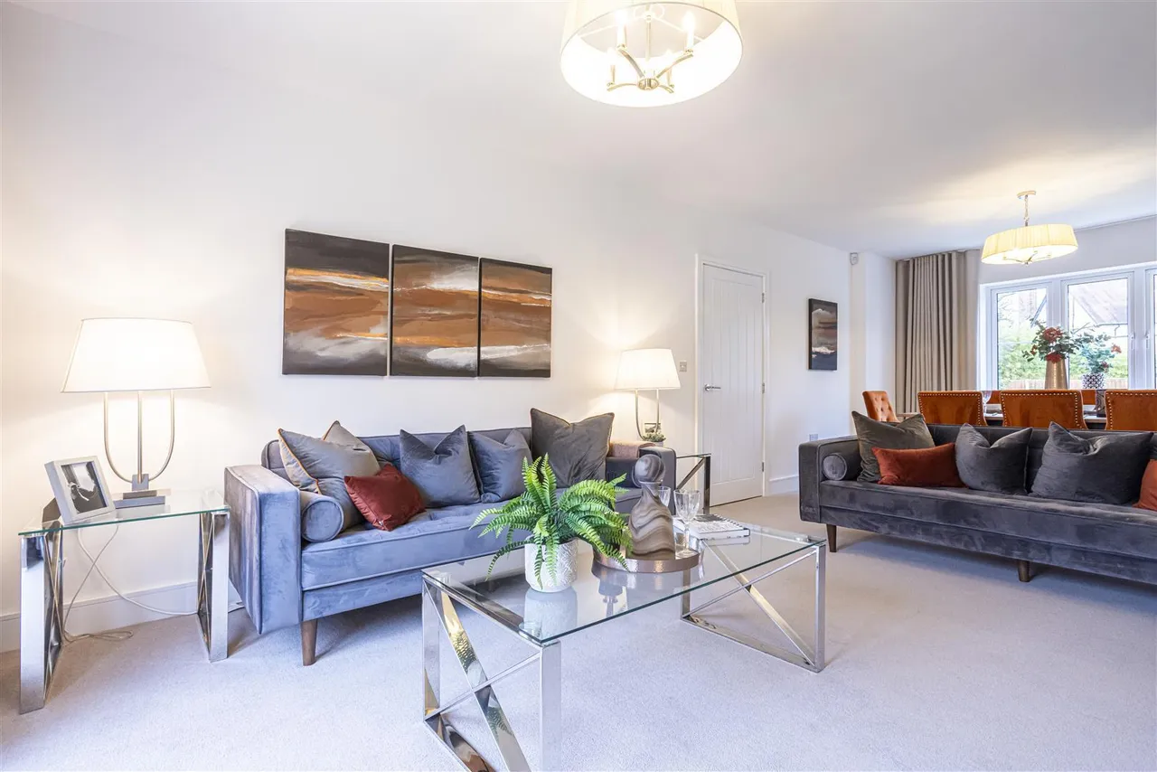Buckenham Road, Attleborough, photo 9