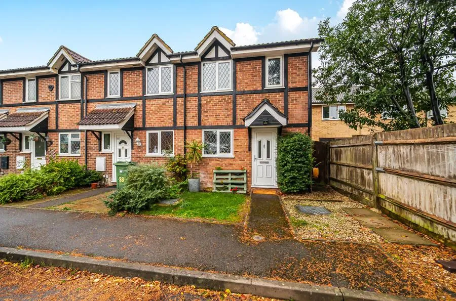3 bed house for sale, Statham Court, Bracknell, RG42