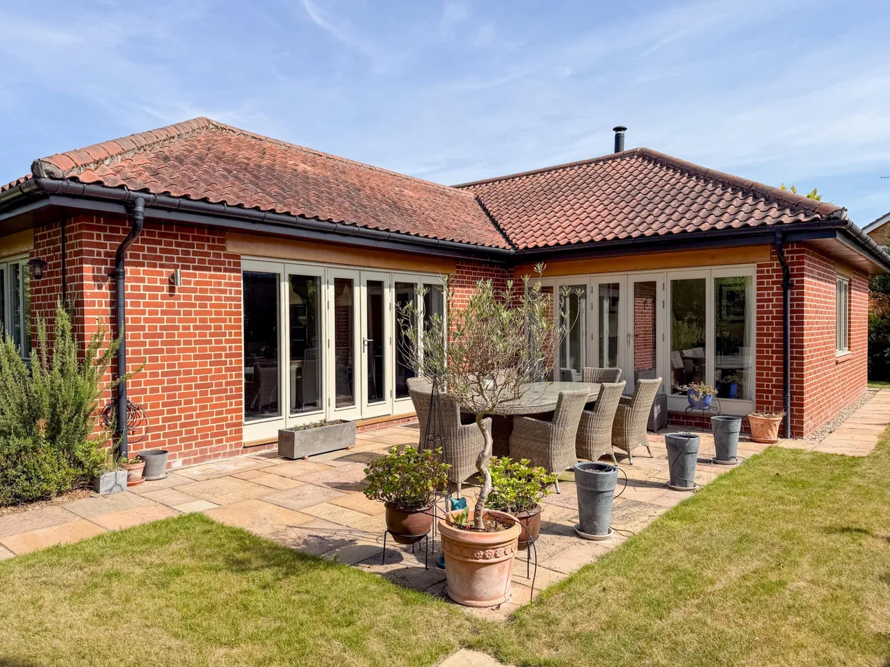 Moores Lane, East Bergholt, photo 32