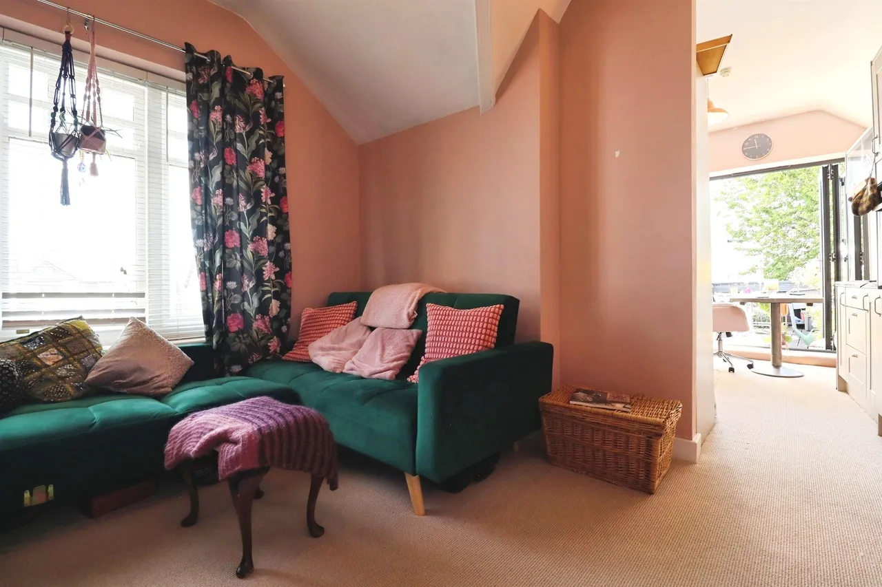 Orchard Place, Cardiff, CF11, photo 4