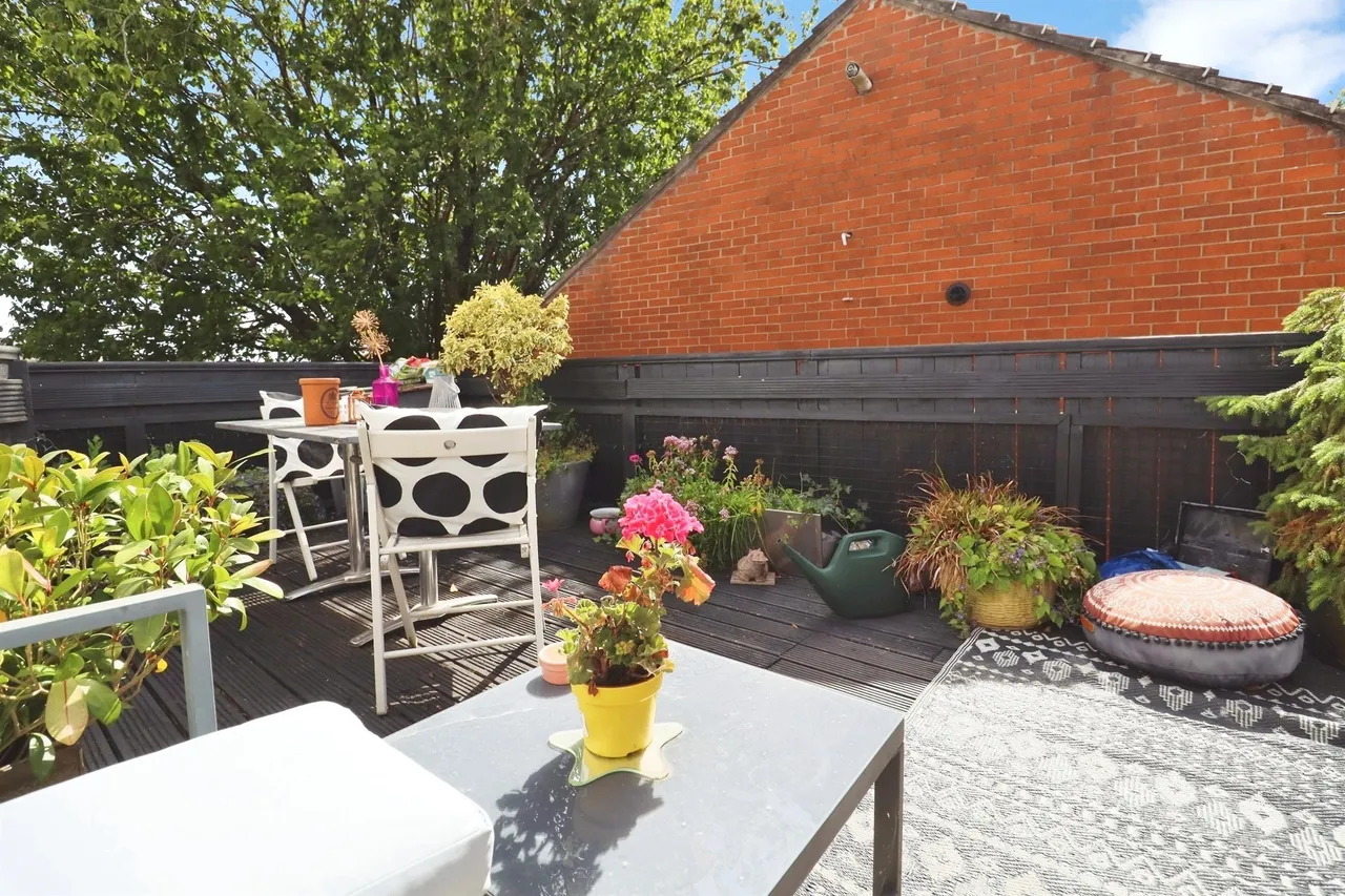 Orchard Place, Cardiff, CF11, photo 10