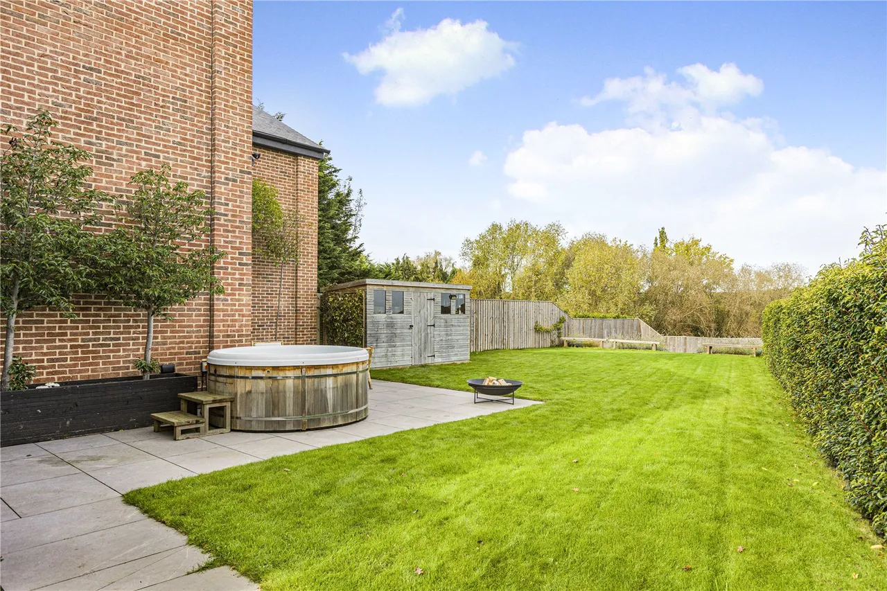 The Ridings, Ponsbourne Manor, Newgate Street, SG13 8QX, photo 22