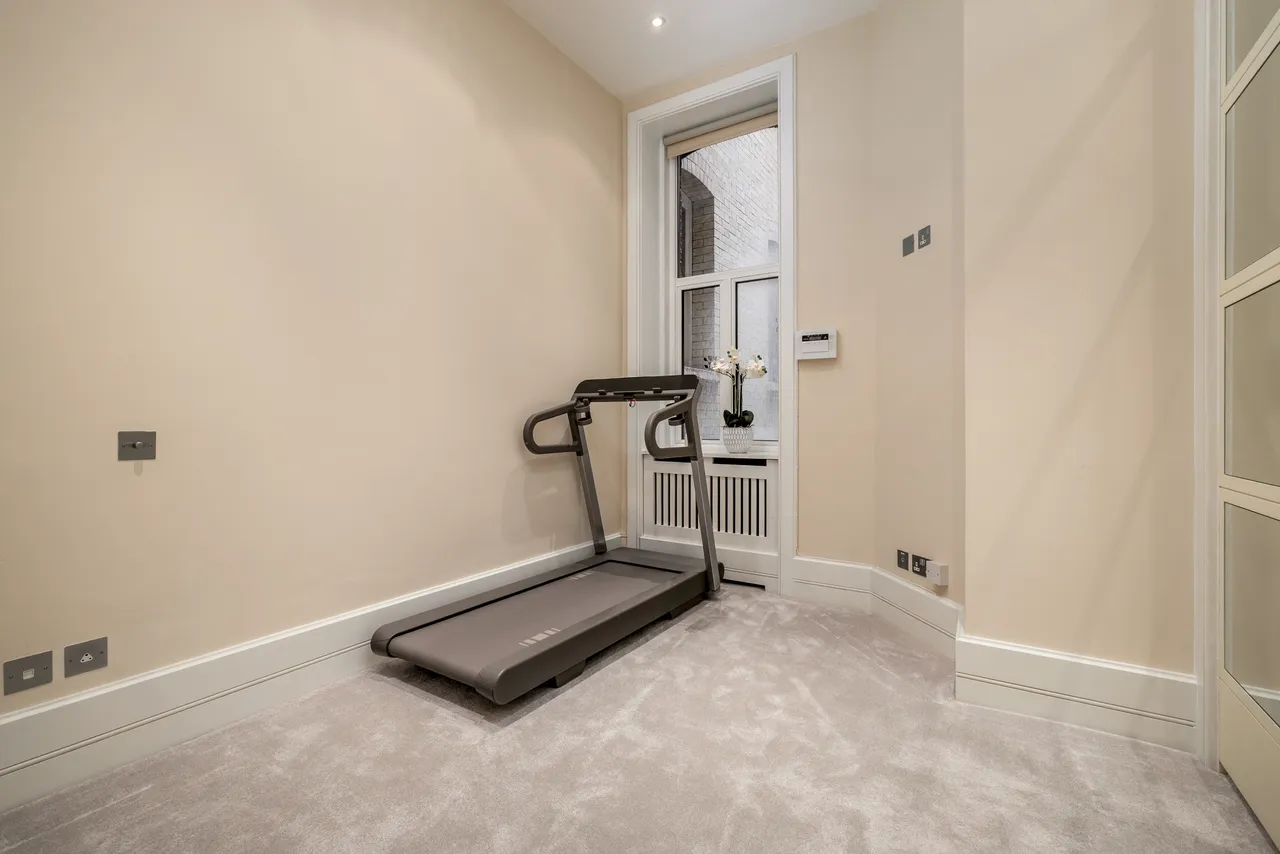 Sloane Street, Knightsbridge, SW1X, photo 13
