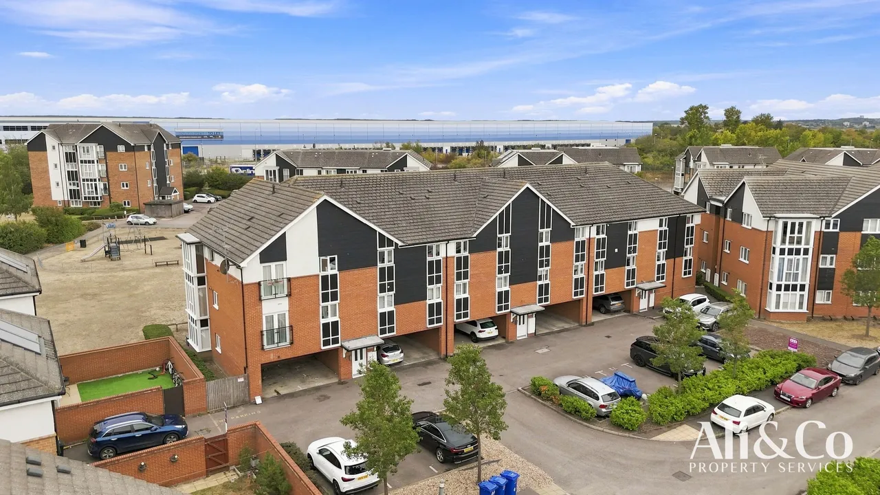 Griffiths Road, Purfleet-on-Thames, Essex, RM19 1AR, photo 13
