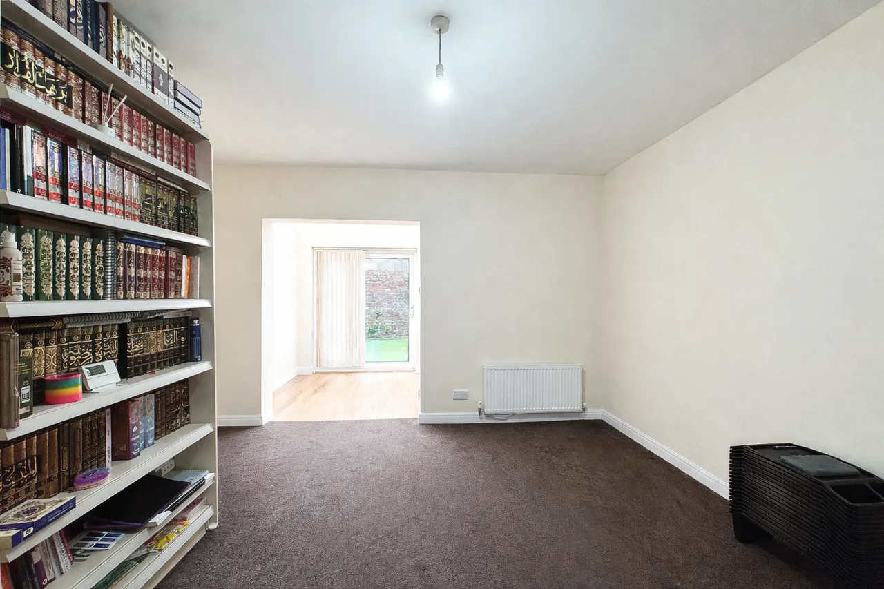 Deepdale Road, Preston, Lancashire, PR1 5AQ, photo 10