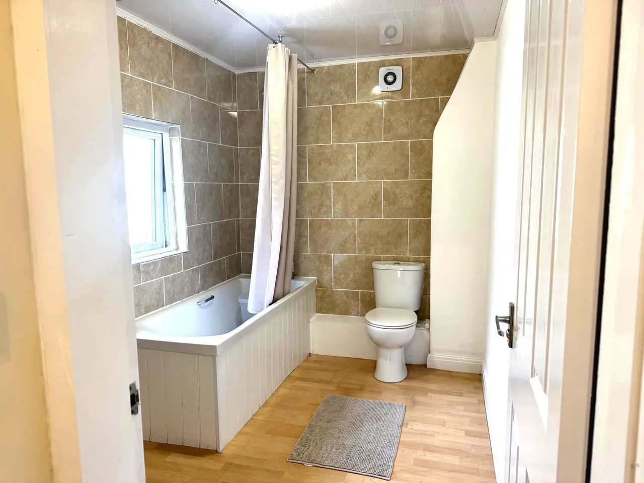 Deepdale Road, Preston, Lancashire, PR1 5AQ, photo 20