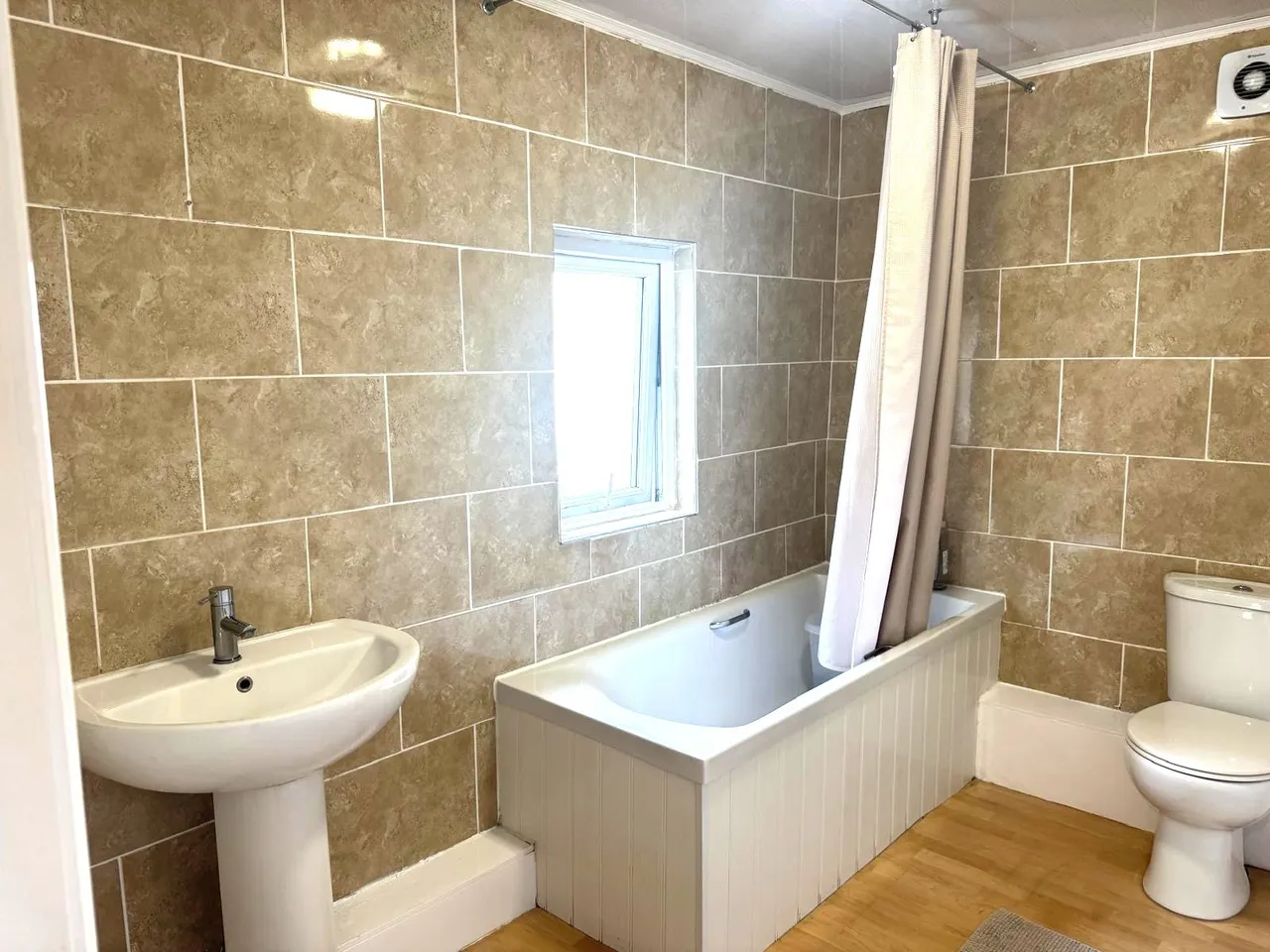 Deepdale Road, Preston, Lancashire, PR1 5AQ, photo 21