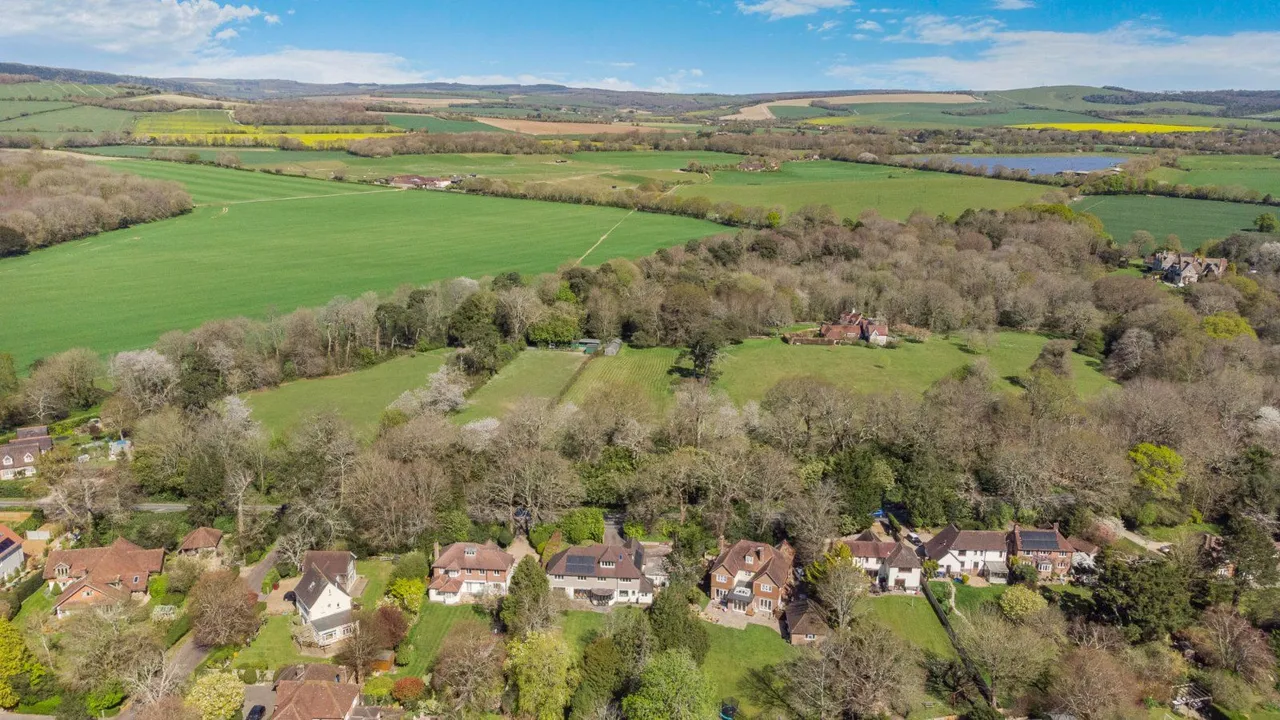 Old Broyle Road, West Broyle, PO19, photo 20