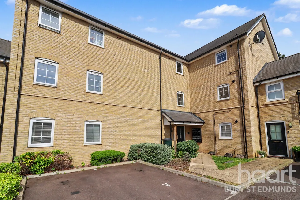 1 bed flat for sale, Tudor Road, Bury St Edmunds, IP32
