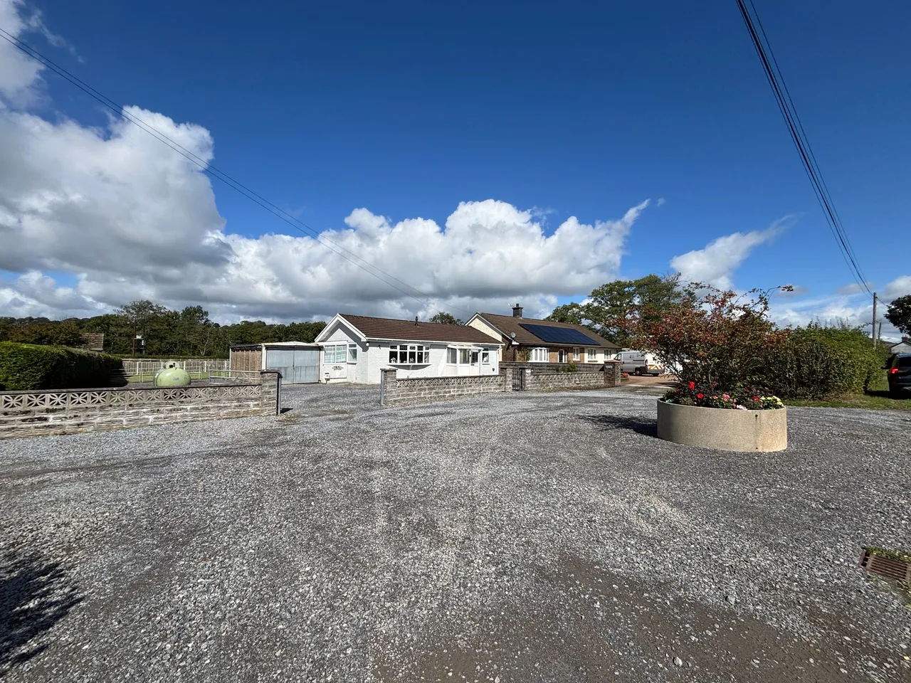 Llangadog, SA19, photo 23