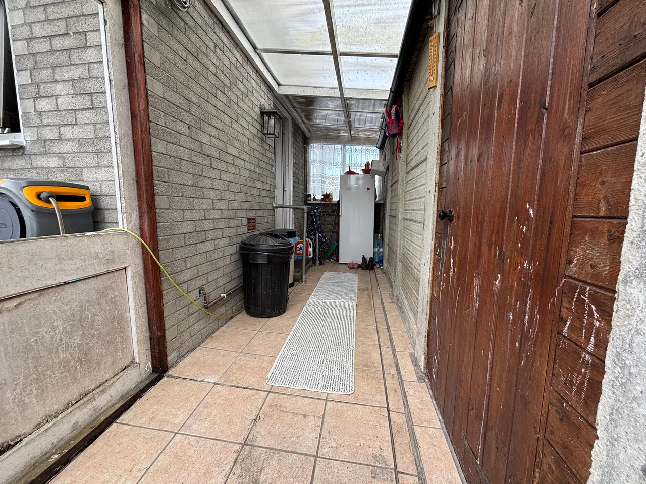 Llangadog, SA19, photo 14
