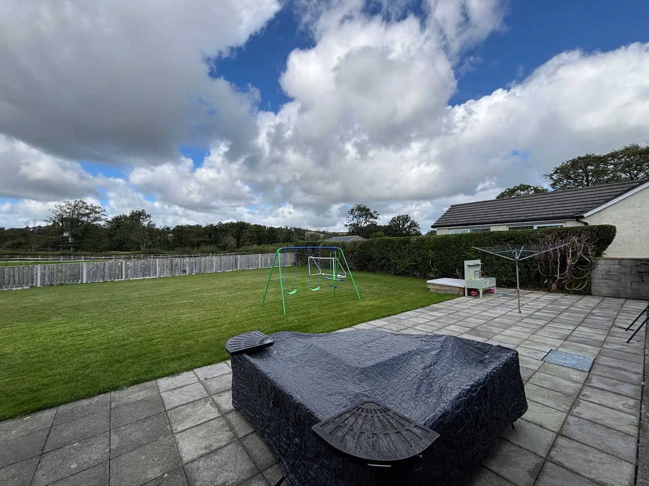 Llangadog, SA19, photo 15