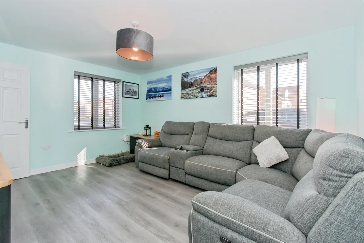 Oak Tree Way, KNOTTINGLEY, photo 4