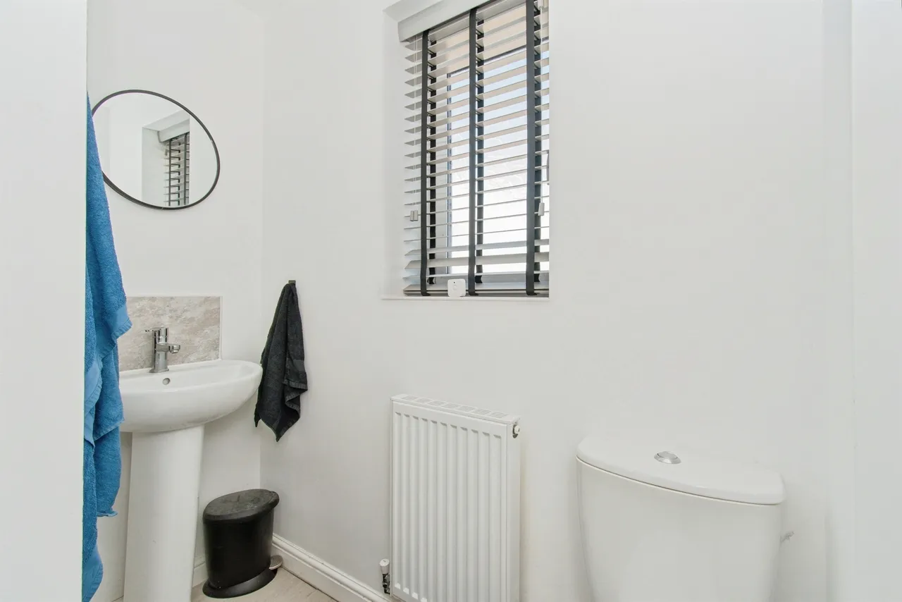 Oak Tree Way, KNOTTINGLEY, photo 8