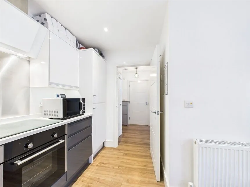 Mercury Gardens, Romford, RM1, photo 6