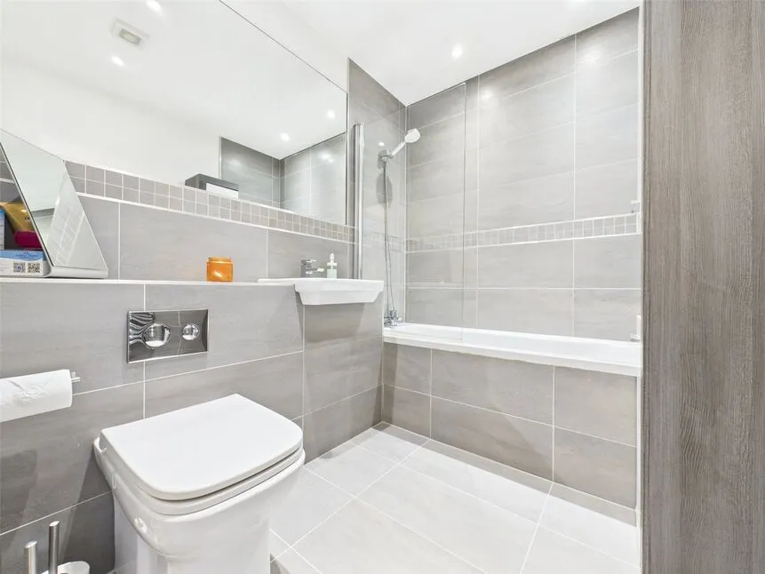 Mercury Gardens, Romford, RM1, photo 9