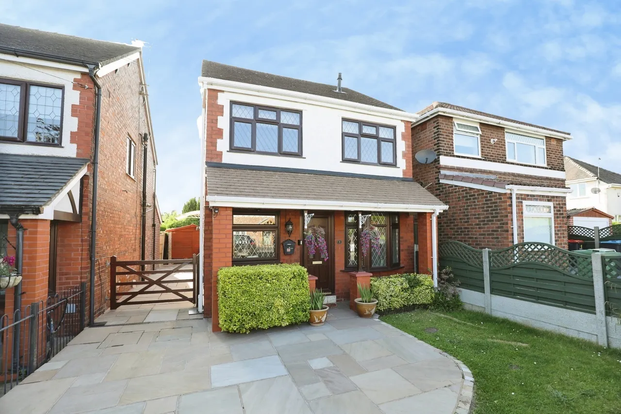 3 bed house for sale — Felix Road, Northwich, Cheshire, CW8