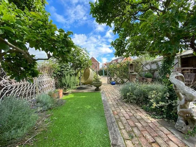 Doughty Street, Stamford, PE9, photo 16