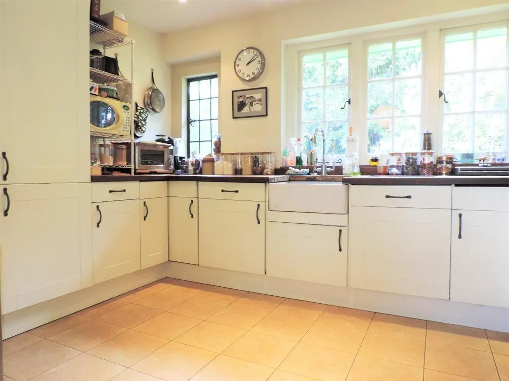 Upper Guildown Rd, Guildford, GU2, photo 8