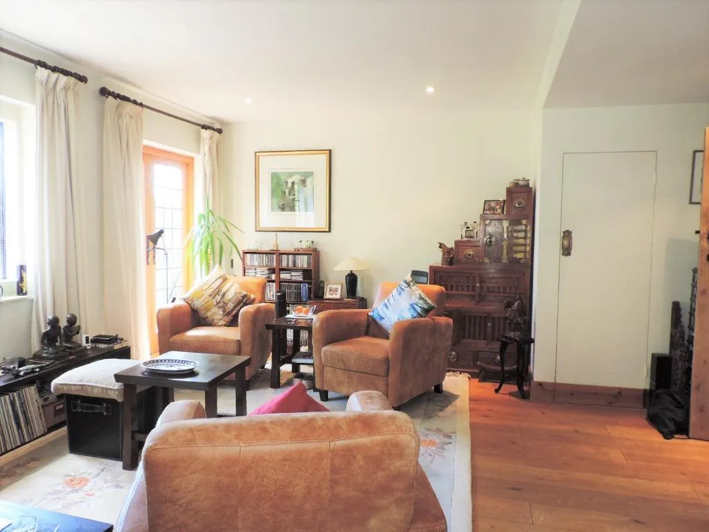 Upper Guildown Rd, Guildford, GU2, photo 5