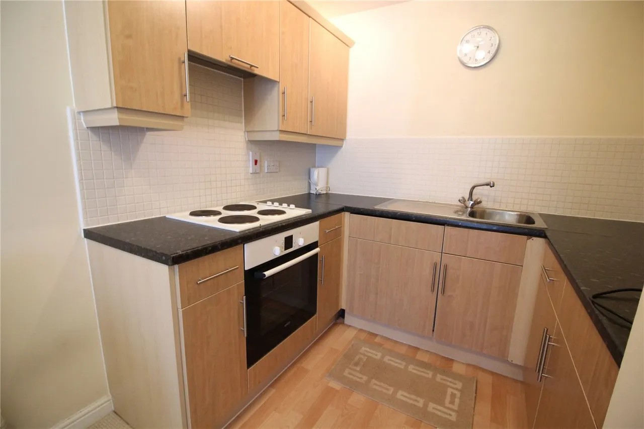 Caversham Road, Reading, RG1, photo 3