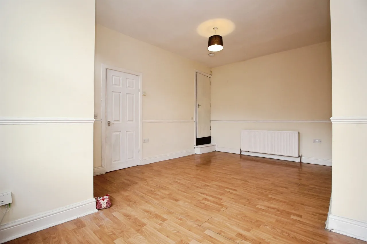 St. Hildas Place, Leeds, photo 4